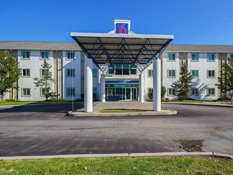 Motel 6-Whitby, On - Toronto East Extérieur photo