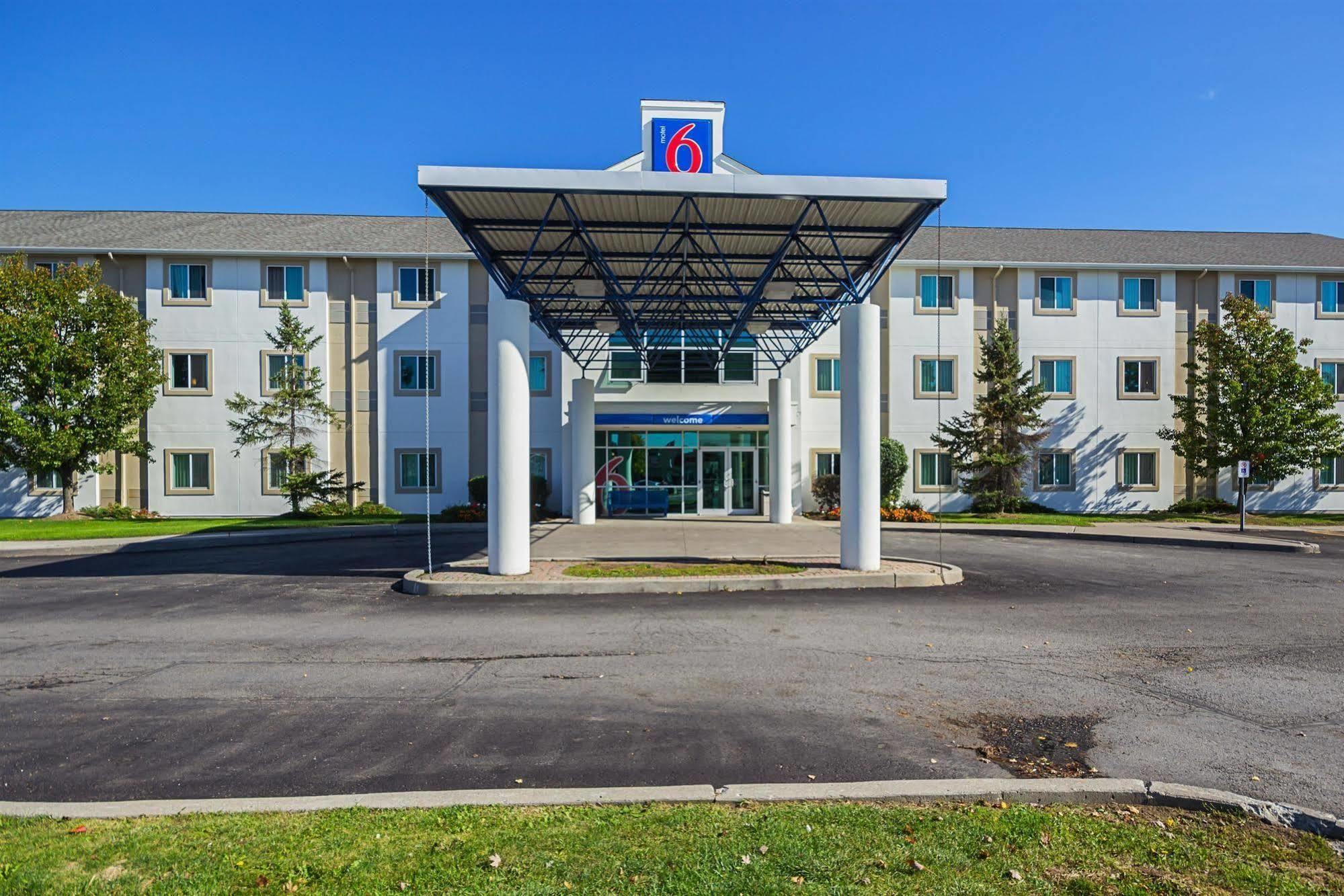 Motel 6-Whitby, On - Toronto East Extérieur photo